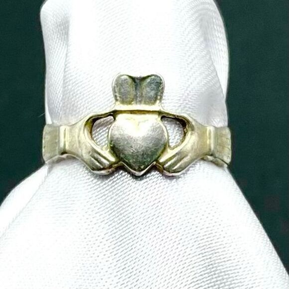 AAL# Sterling 925 Silver Ring Sz 6 “Heart in His Hands” - Picture 6 of 9